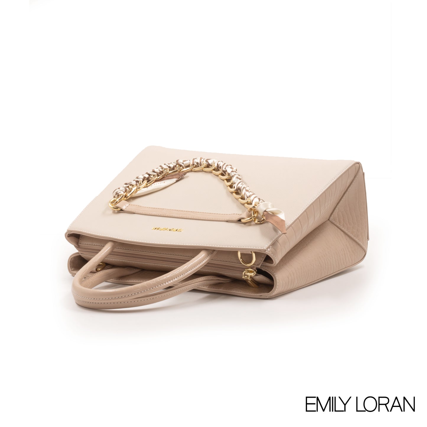 CREAMY LEATHER HANDBAG WITH CHAIN DETAIL-MED