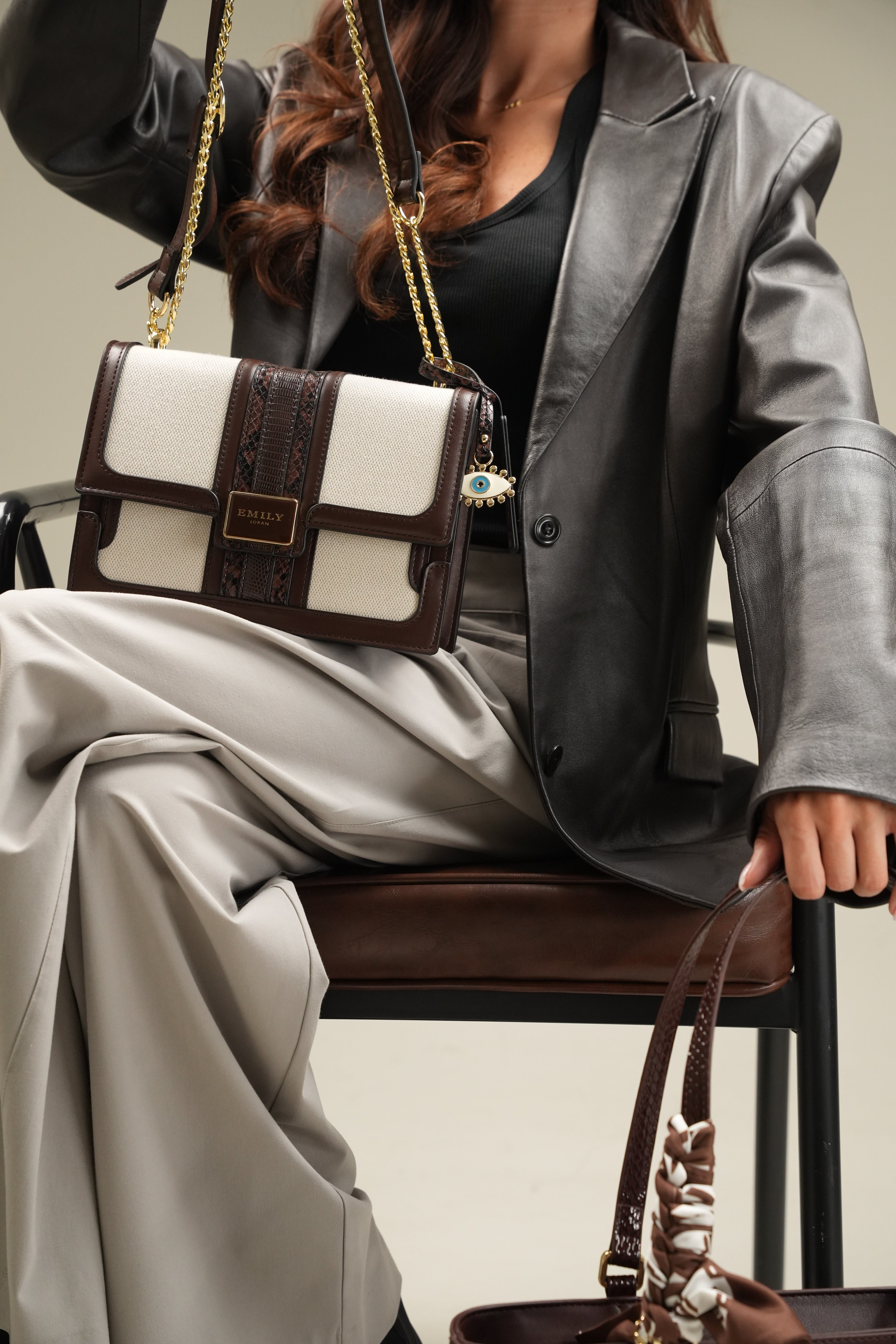 emily品 Emily The Strange Zonsters Cosmic Debris Black Shoulder Bag Purse